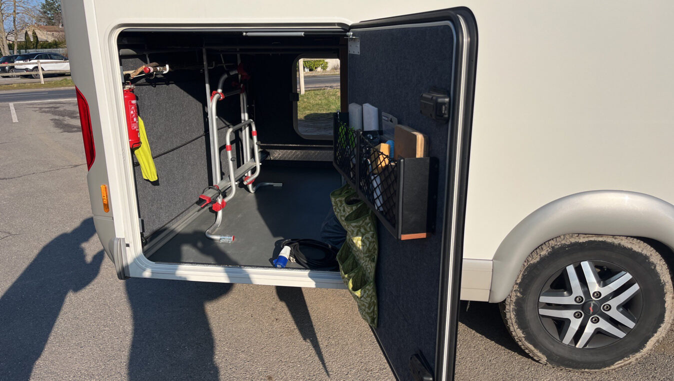 photos.accessories_ext