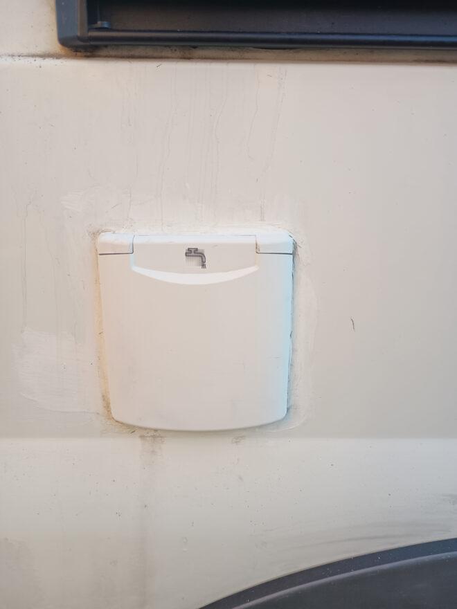 photos.accessories_ext