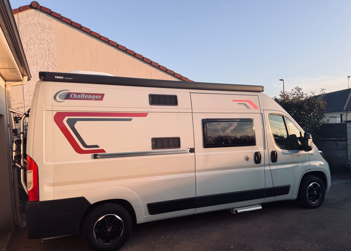 photos.external
