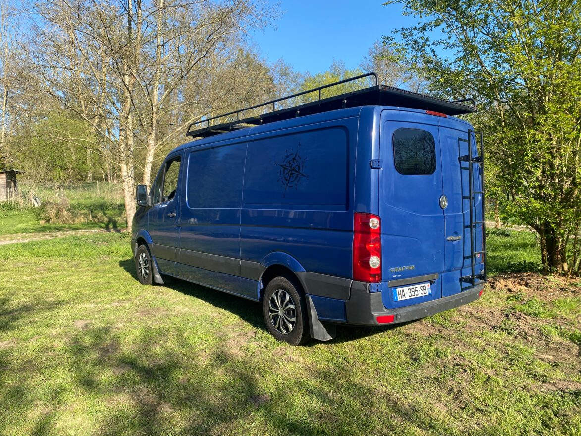 photos.external
