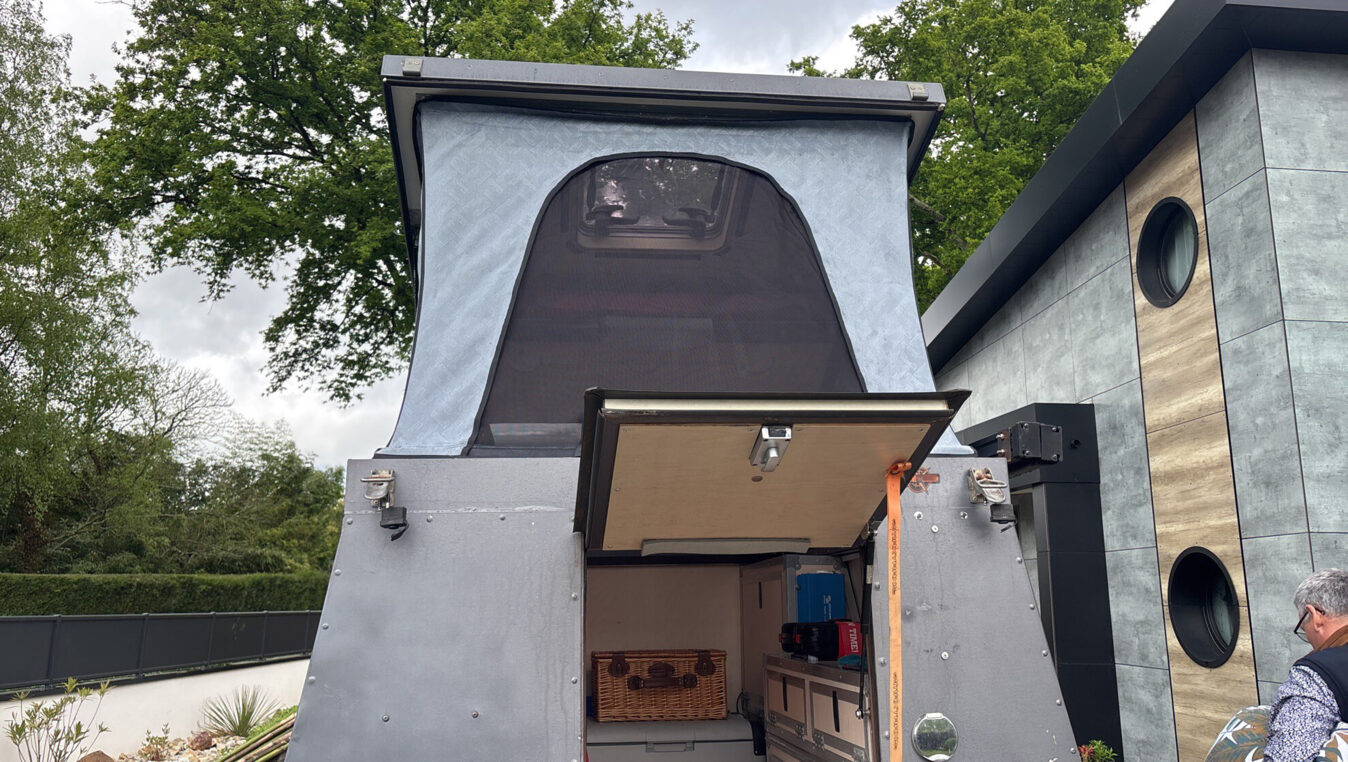 photos.accessories_ext