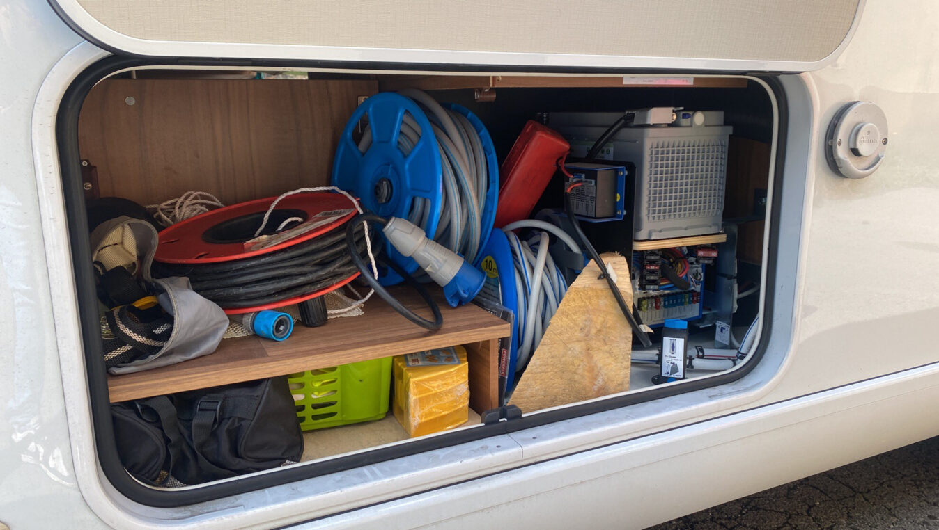 photos.accessories_ext