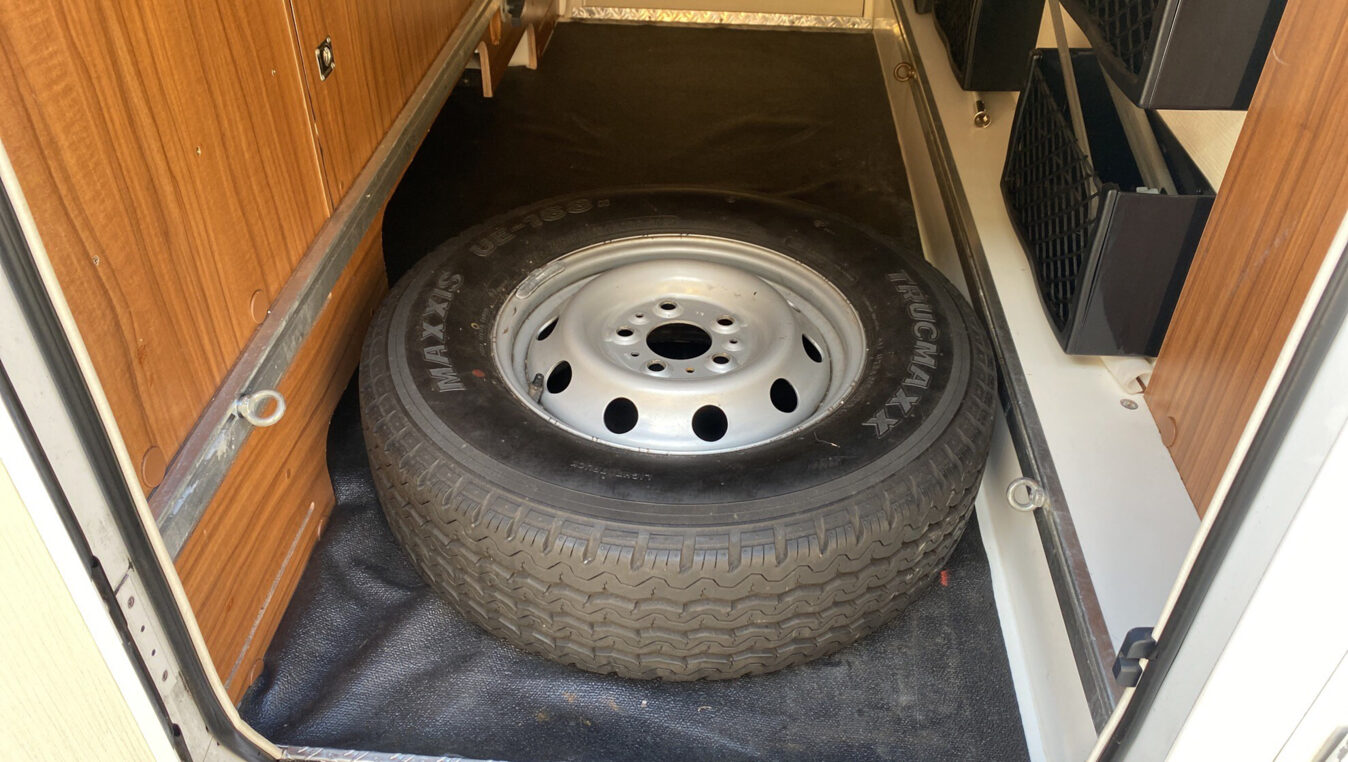 photos.accessories_ext