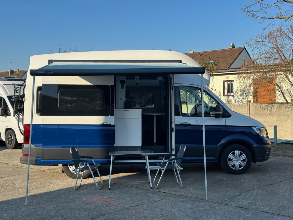 photos.external