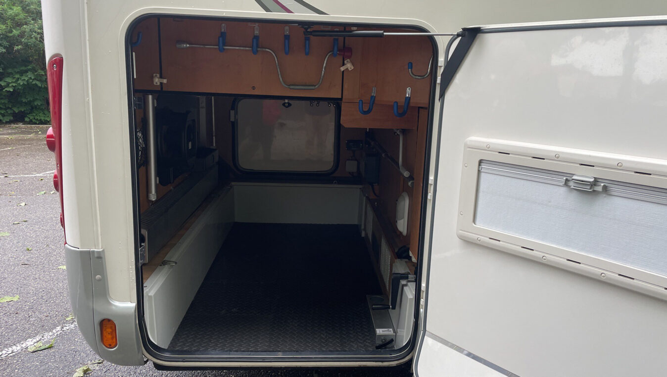 photos.accessories_ext