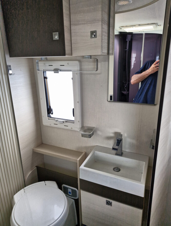 photos.bathroom