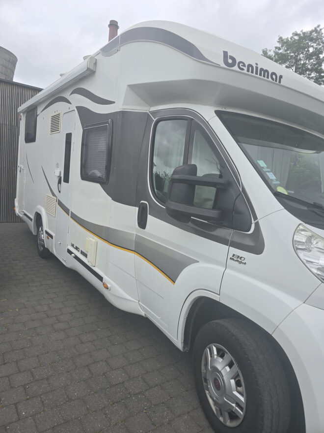 photos.cover