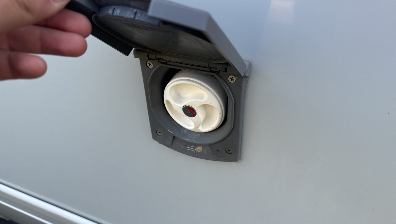 photos.accessories_ext