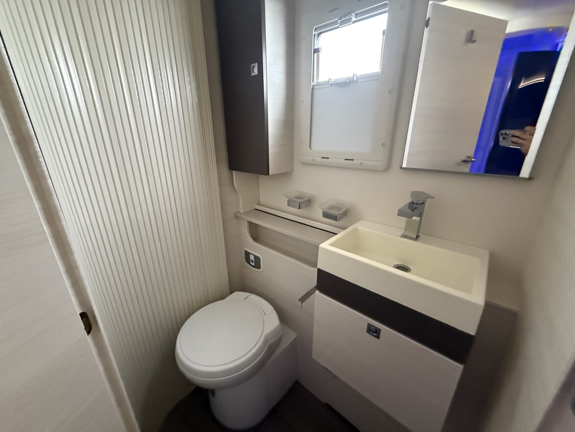 photos.bathroom