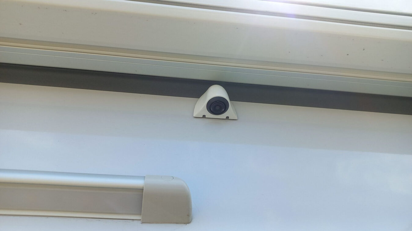 photos.accessories_ext