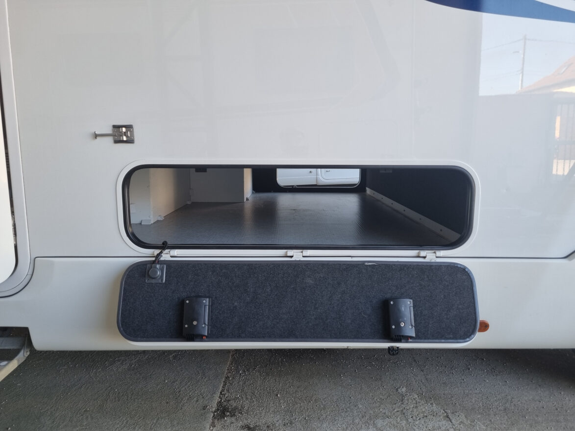 photos.accessories_ext