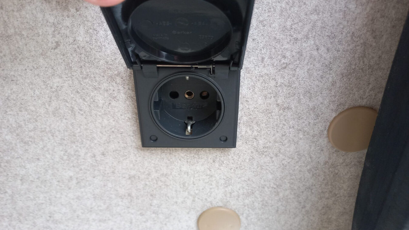 photos.accessories_ext