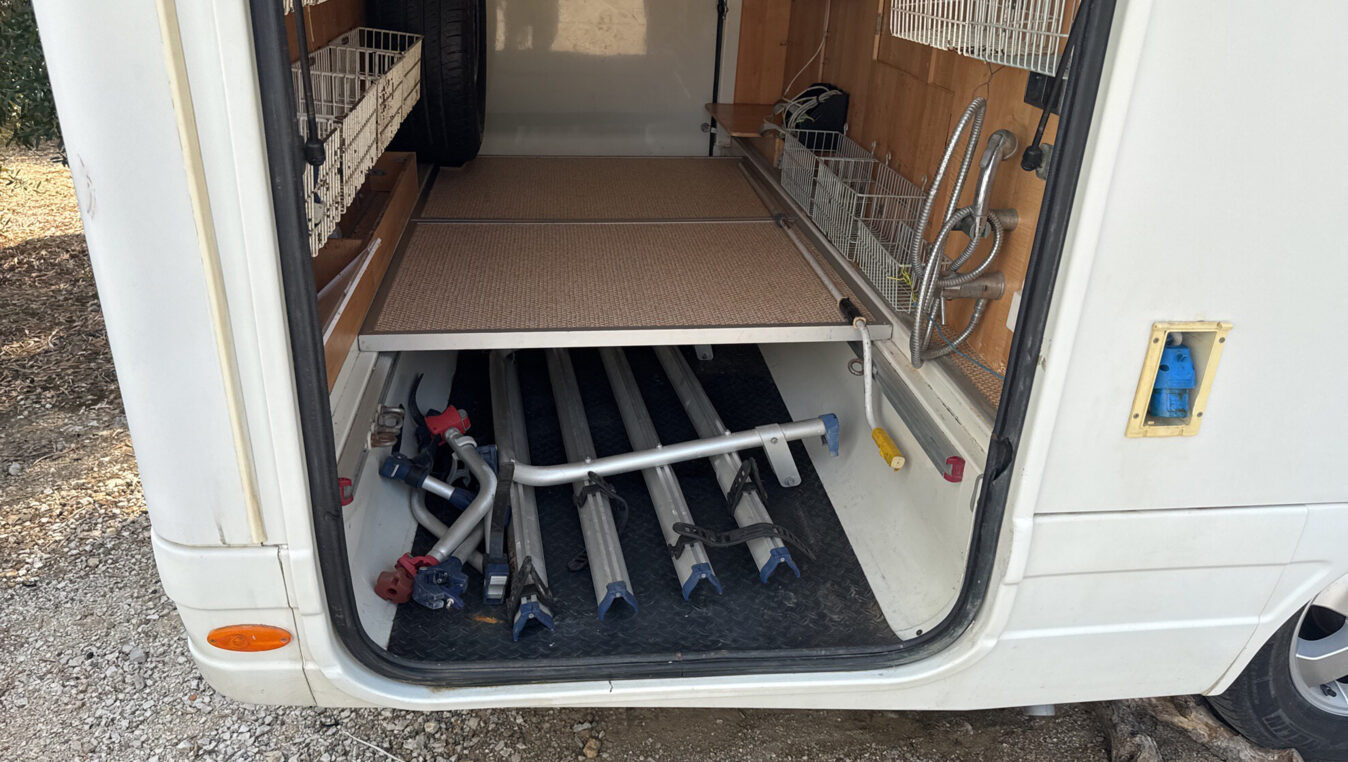 photos.accessories_ext