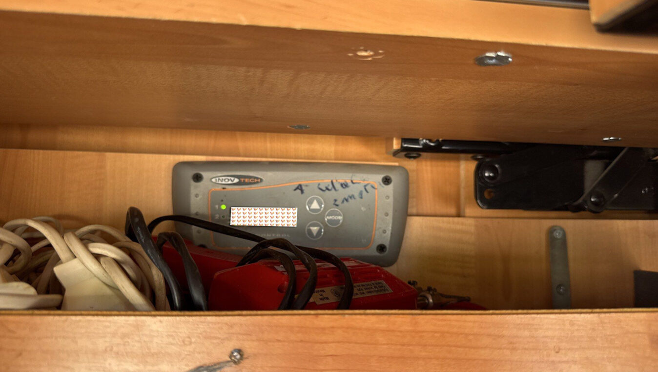 photos.accessories_ext