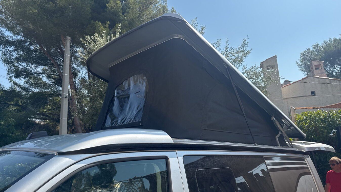 photos.external