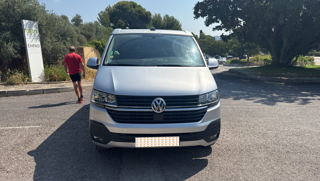 photos.external