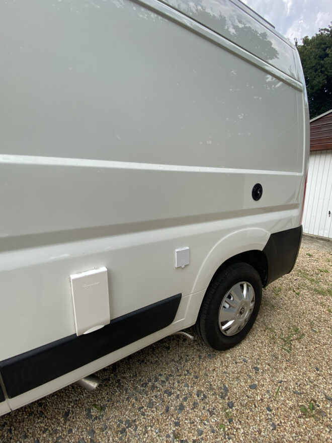 photos.accessories_ext