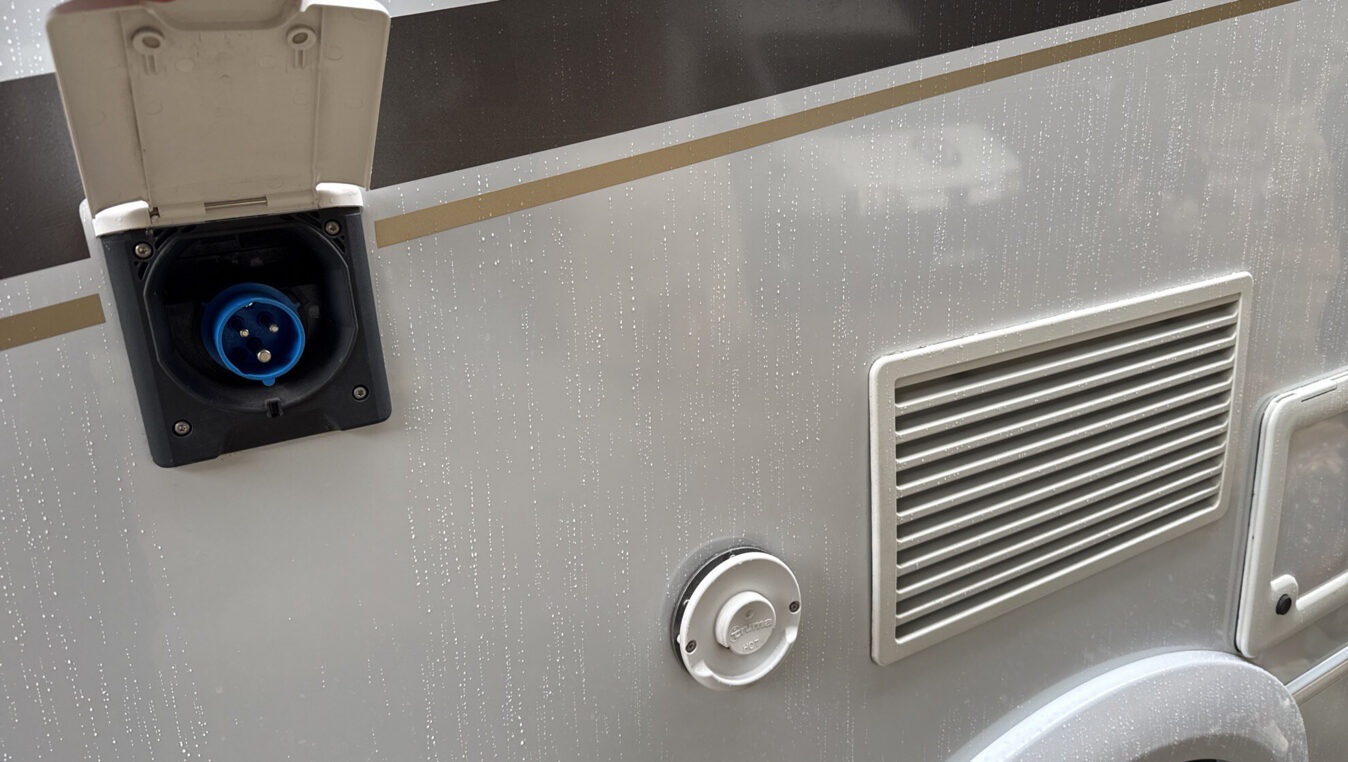 photos.accessories_ext