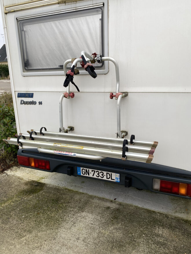 photos.accessories_ext