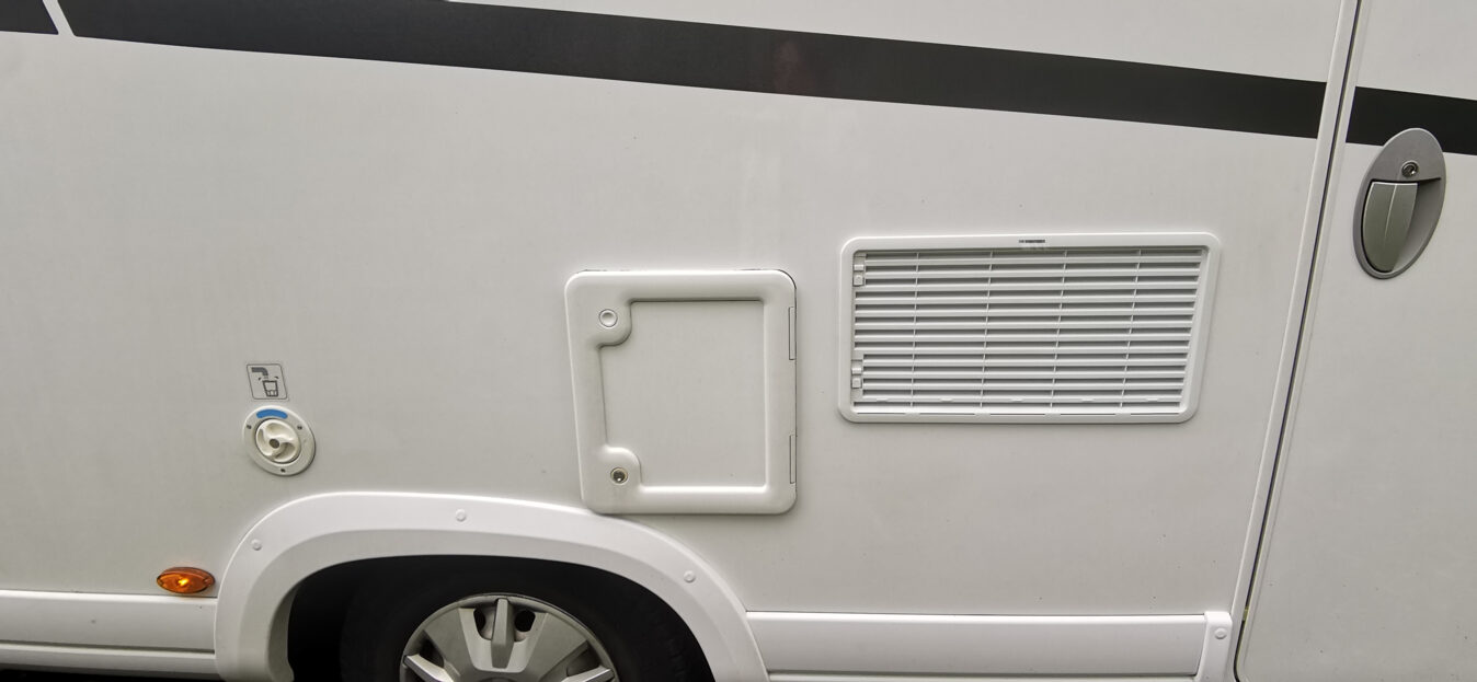 photos.accessories_ext