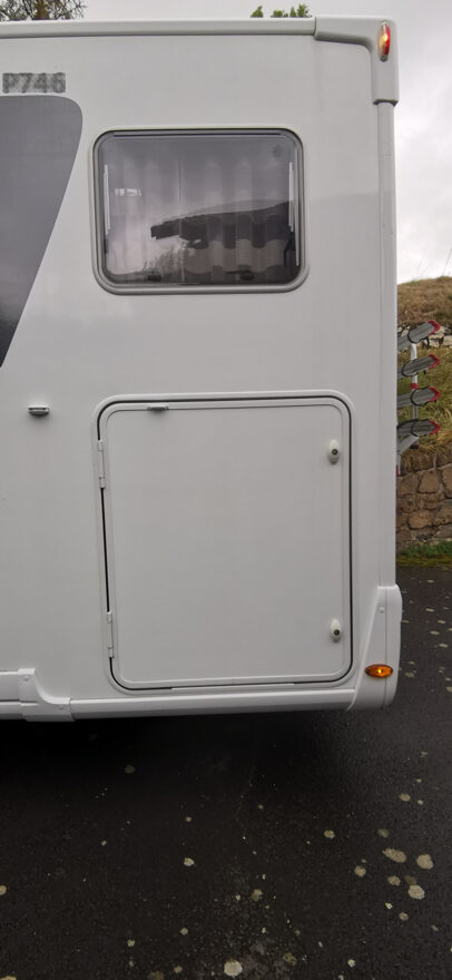 photos.accessories_ext