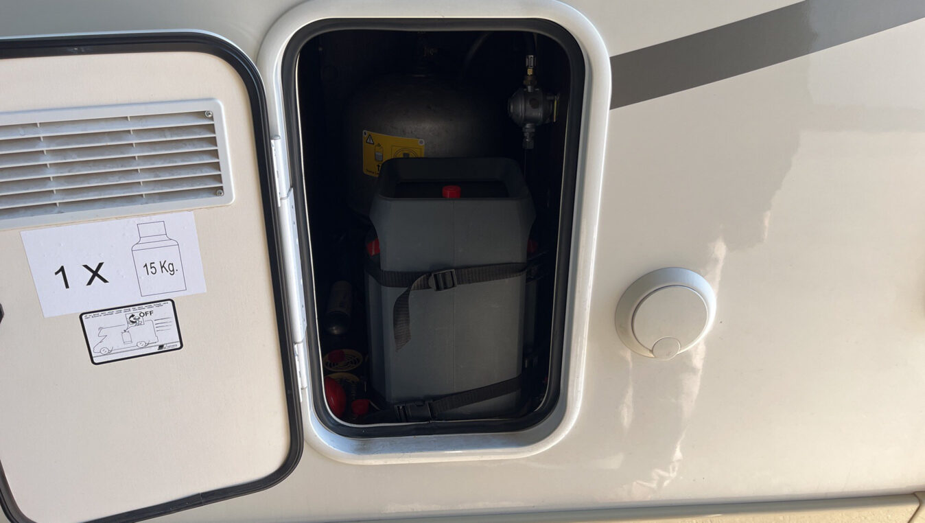 photos.accessories_ext