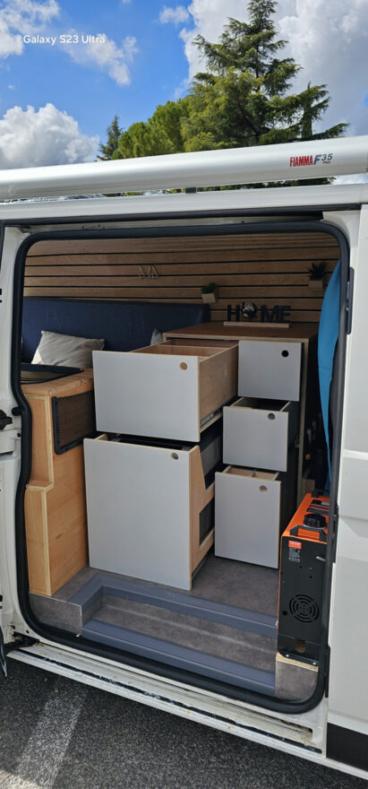 photos.accessories_ext