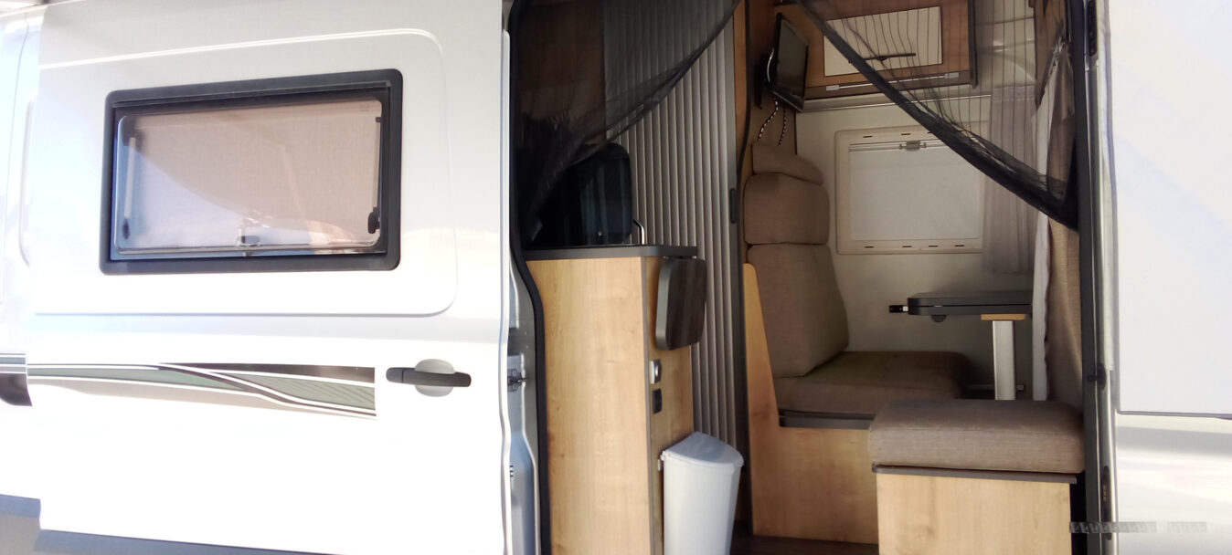 photos.accessories_ext