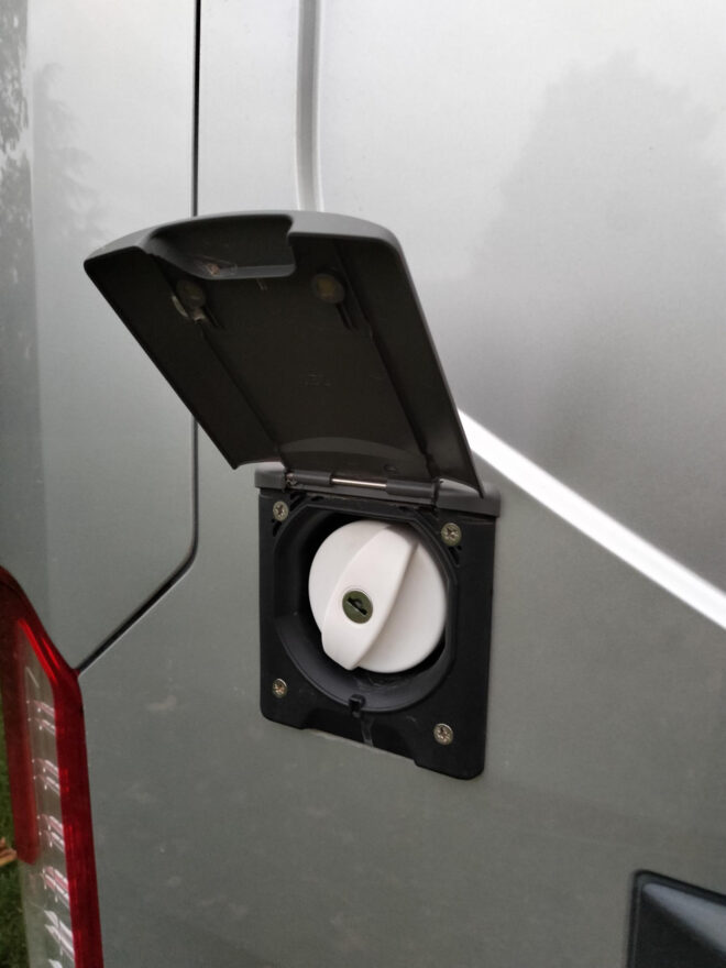 photos.accessories_ext