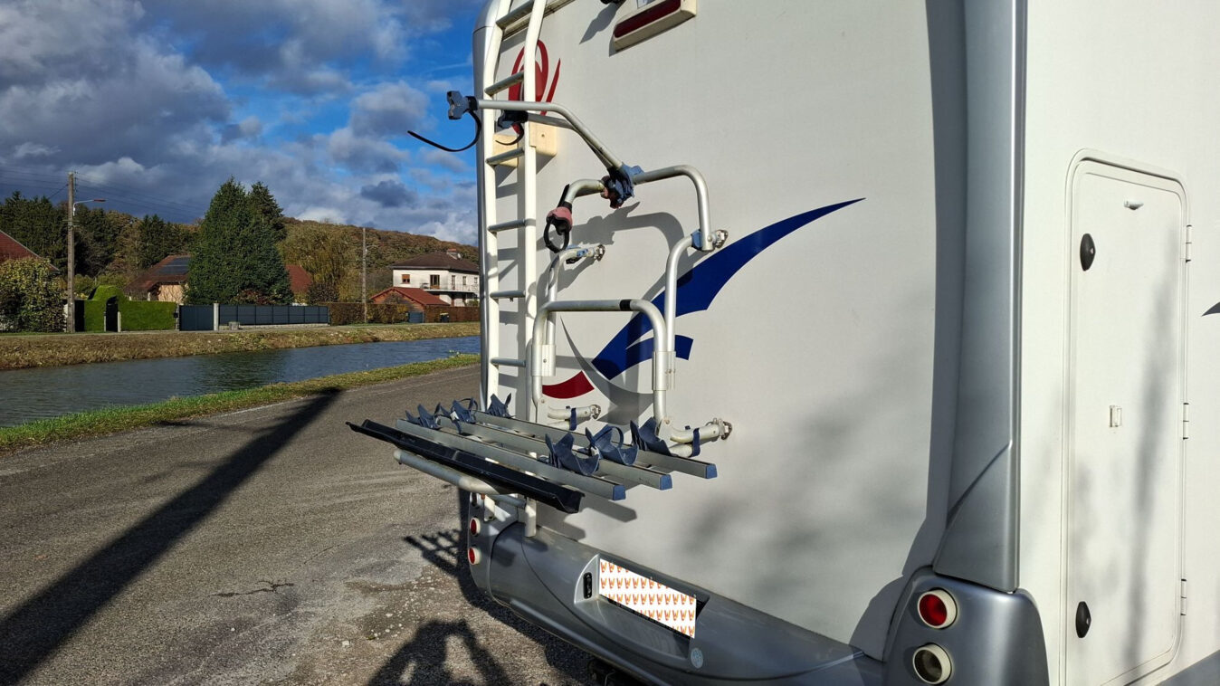 photos.accessories_ext