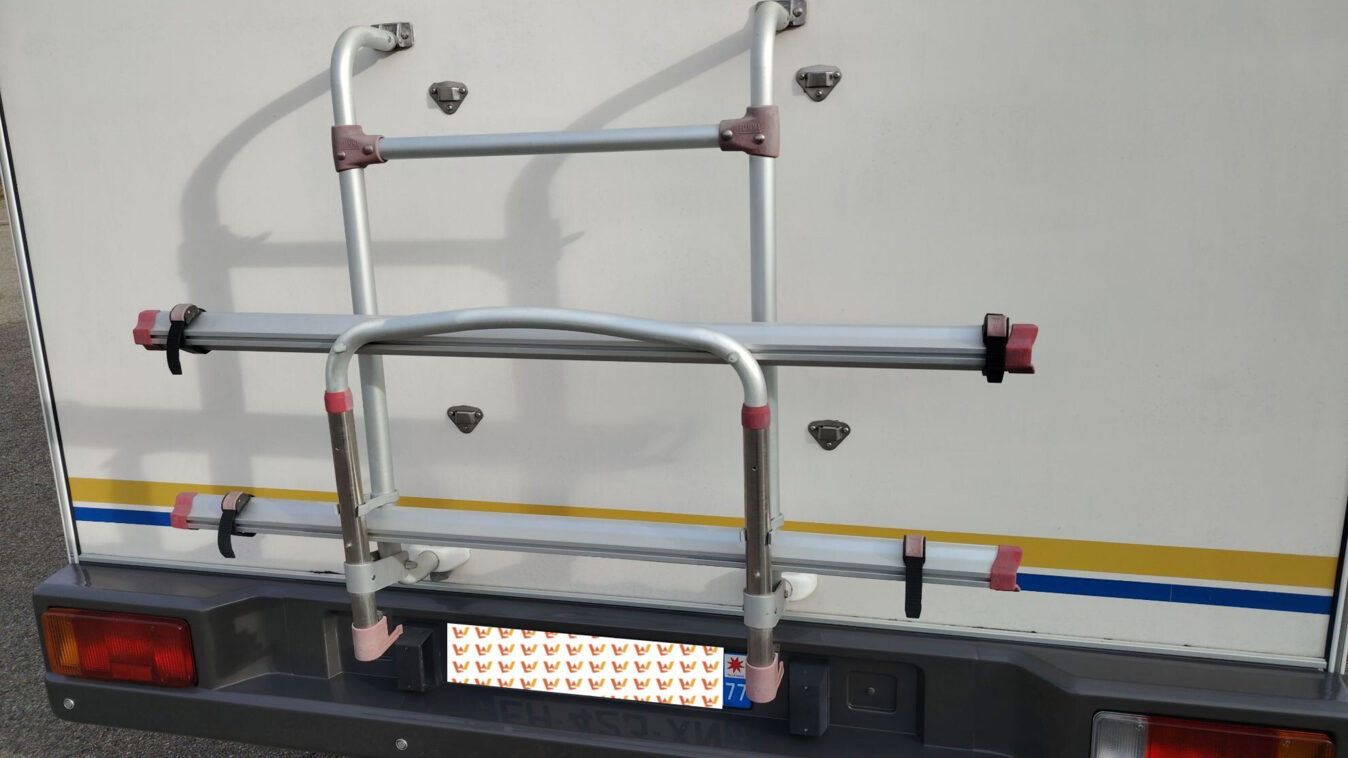 photos.accessories_ext