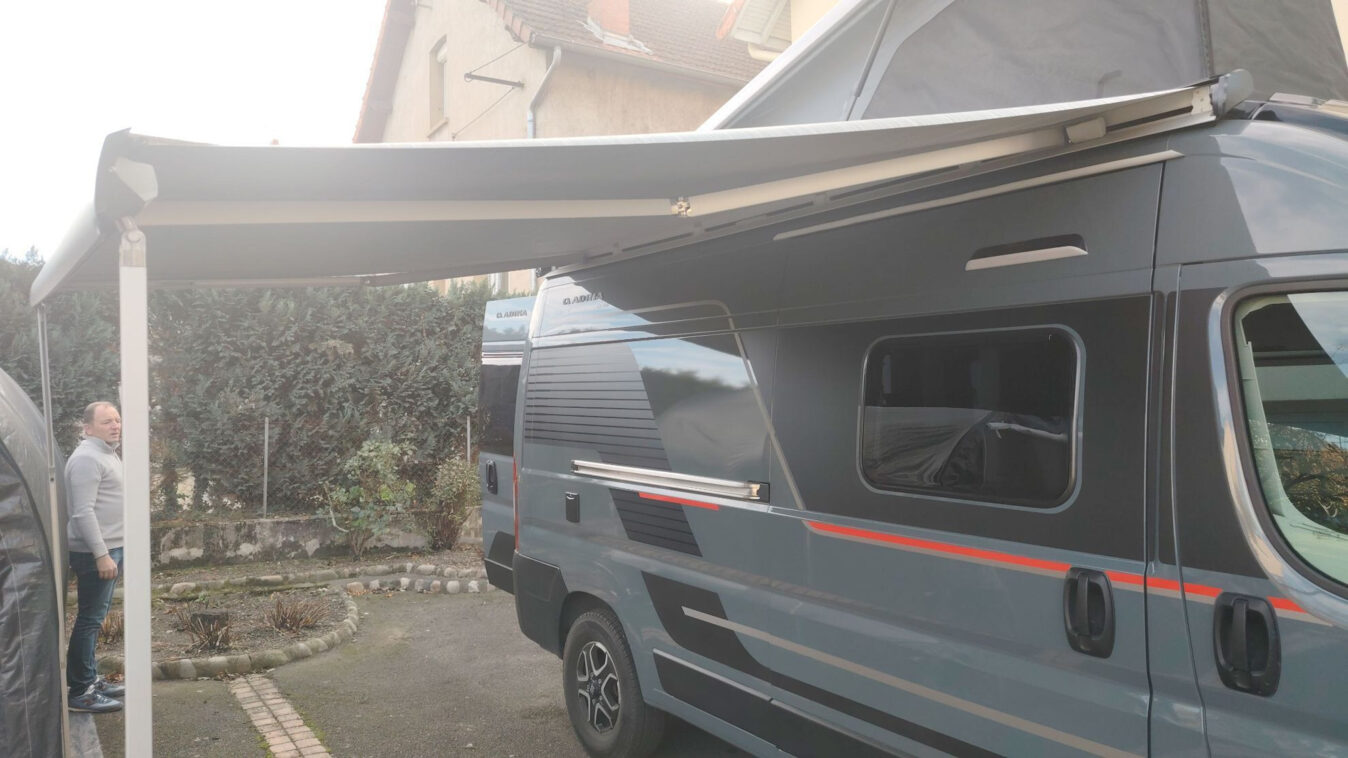 photos.accessories_ext