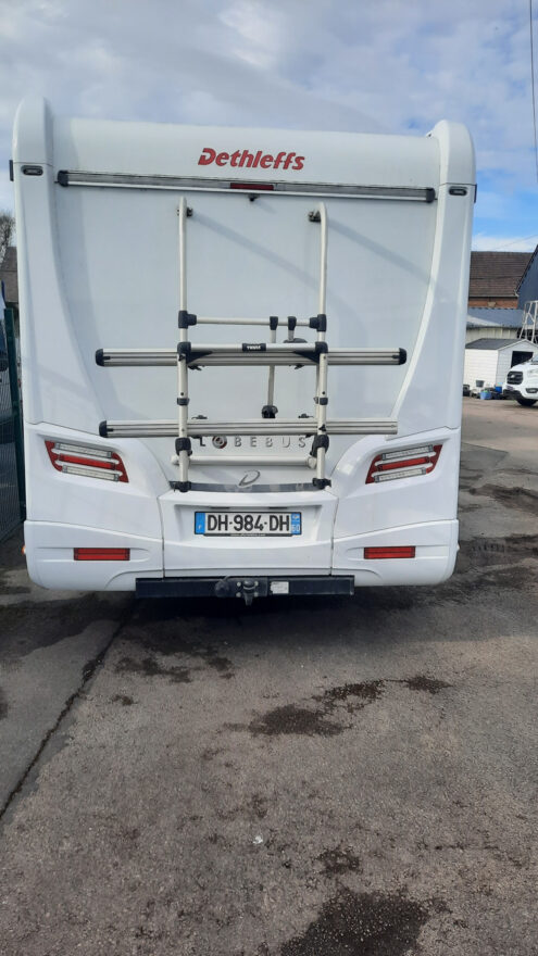 photos.external