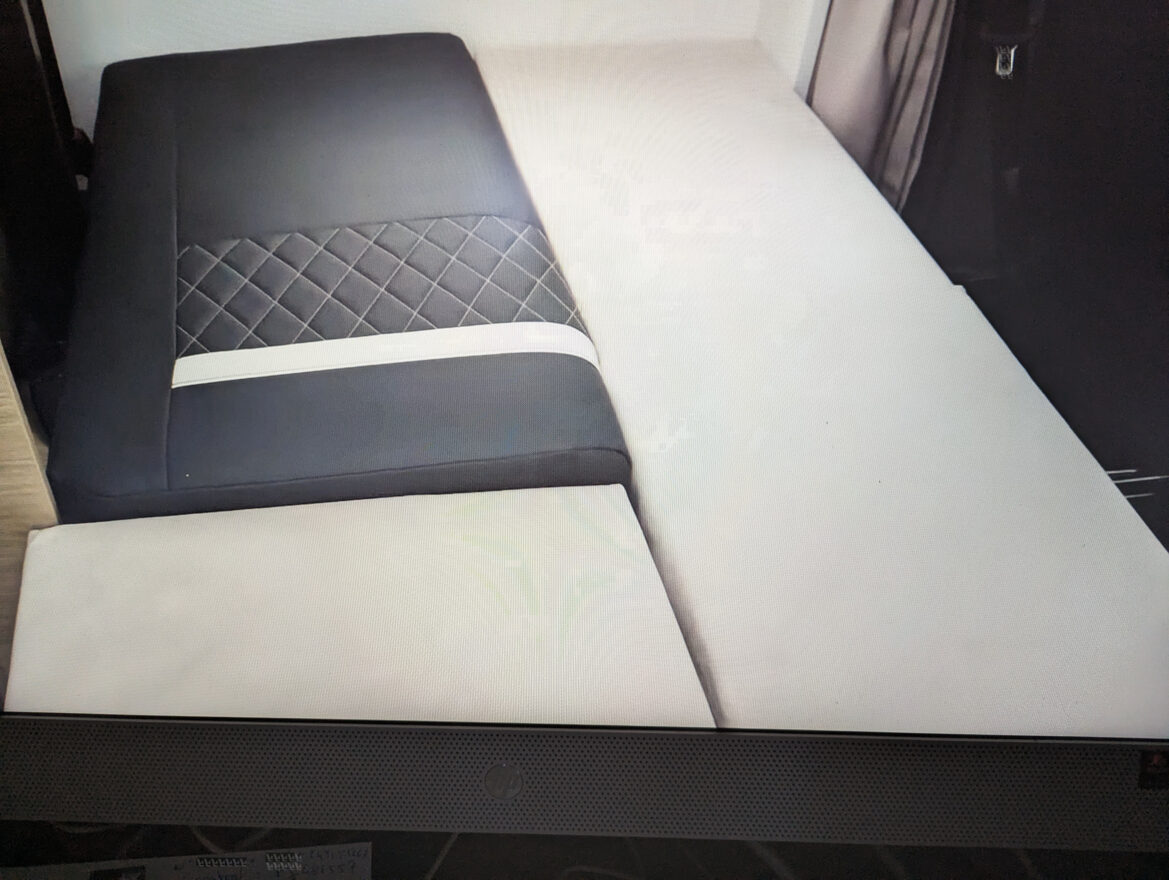 photos.couch