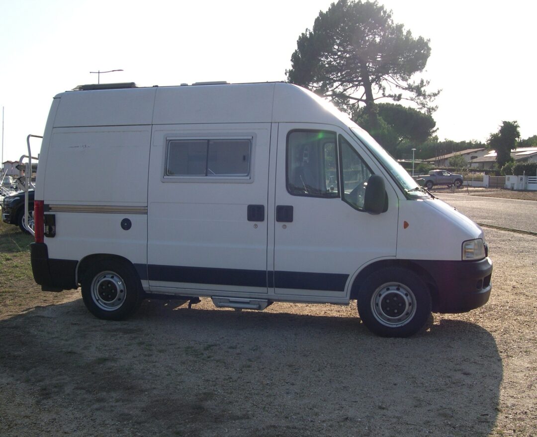 photos.external