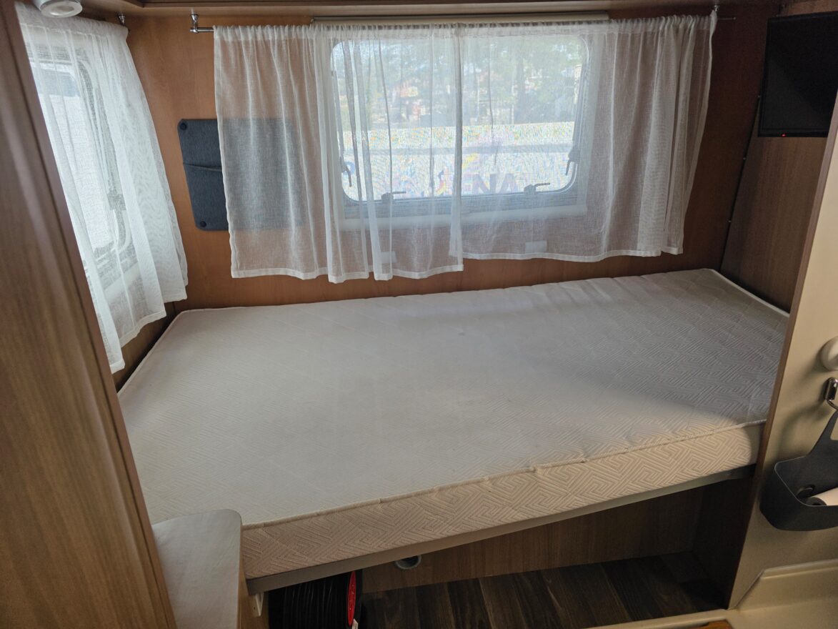 photos.couch