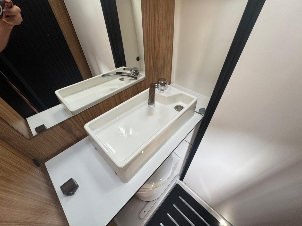 photos.bathroom