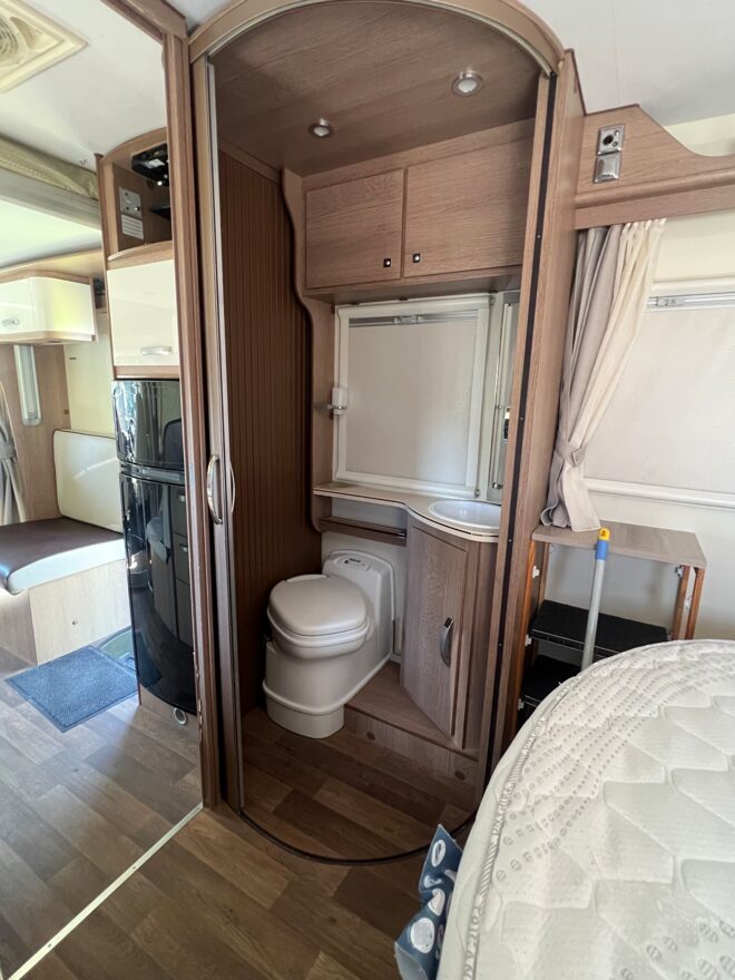 photos.bathroom