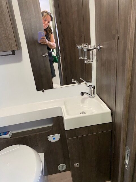 photos.bathroom