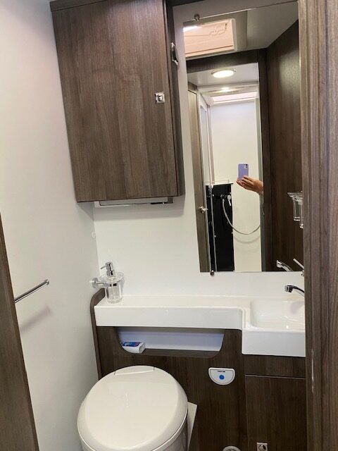 photos.bathroom