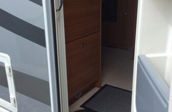 photos.external