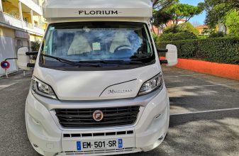 Fiat FLEURETTE 69LJX image