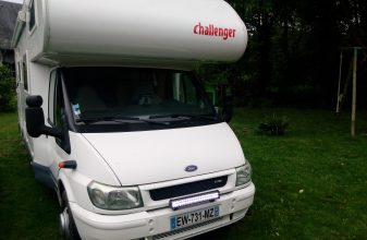 Ford CHALLENGER T350 image