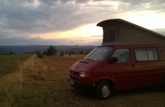  VOLKSWAGEN CALIFORNIA