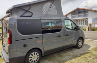 photos.external