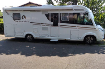 photos.external