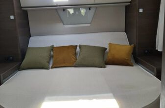 photos.couch