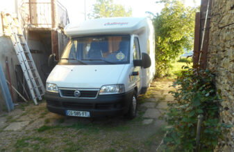 photos.external