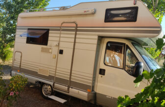 photos.external