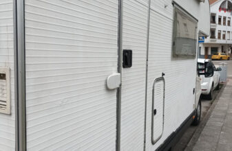 photos.external